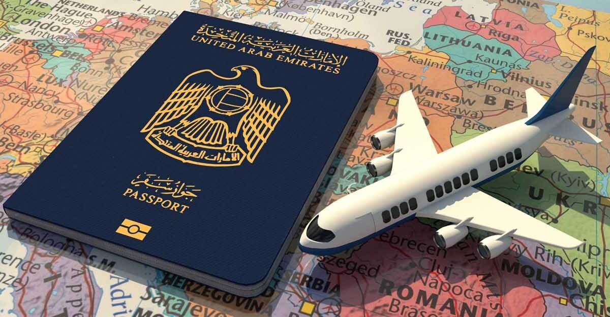 Difference-between-an-Entry-Permit-and-a-UAE-Residence-Visa-_-Cover-1-26-5-23